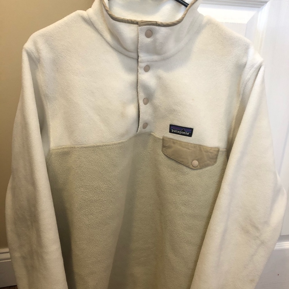 Tan/White Patagonia Synchilla